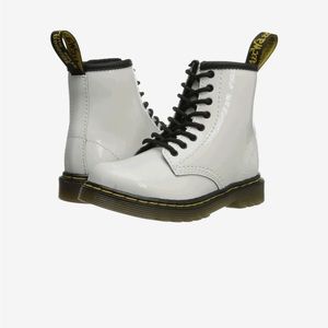 Dr Martens 1460 Toddler White Patent Lamper Boots